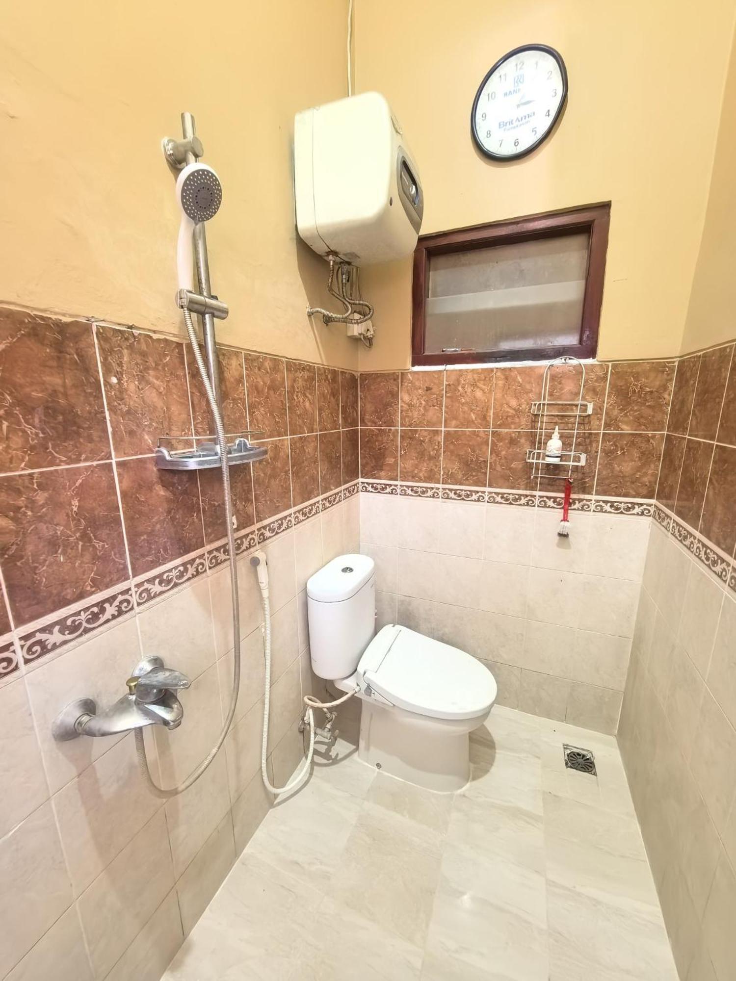 Mutiara Babarsari Homestay Jogja Yogyakarta Exterior photo