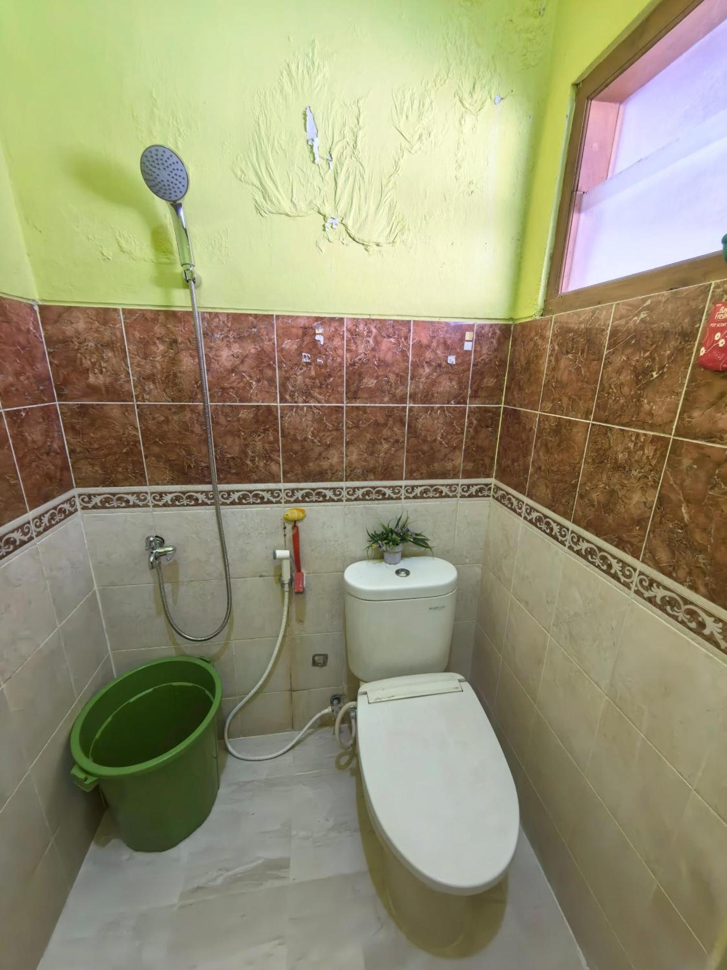 Mutiara Babarsari Homestay Jogja Yogyakarta Exterior photo